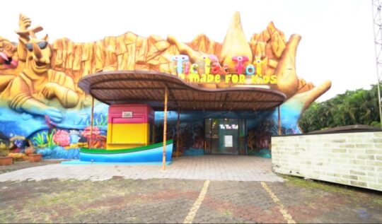 Essel World